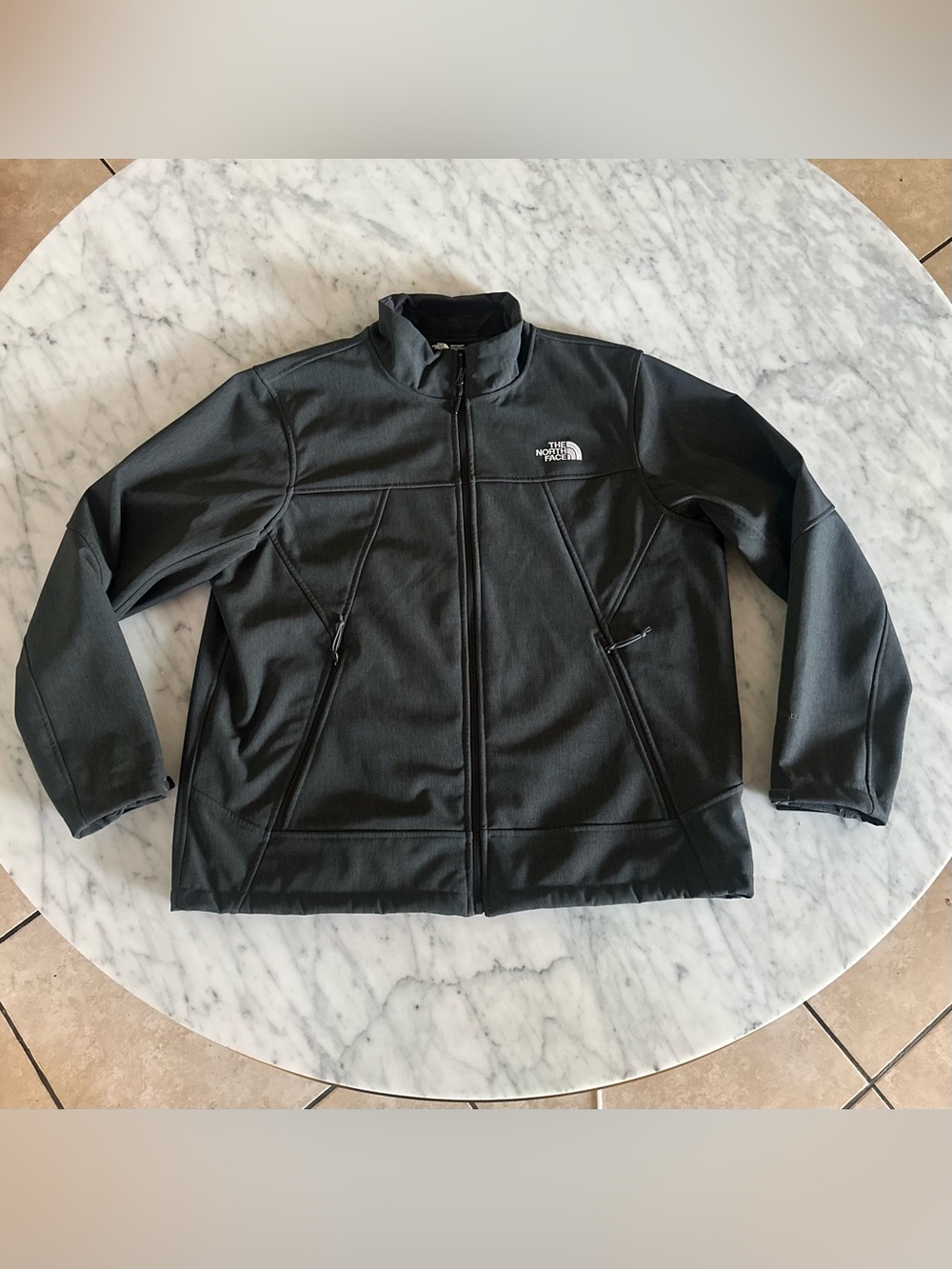 The North Face Men’s Full-Zip Softshell Fleece-Lined Jacket